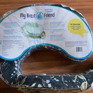 My Brest Friend Nursing pillow